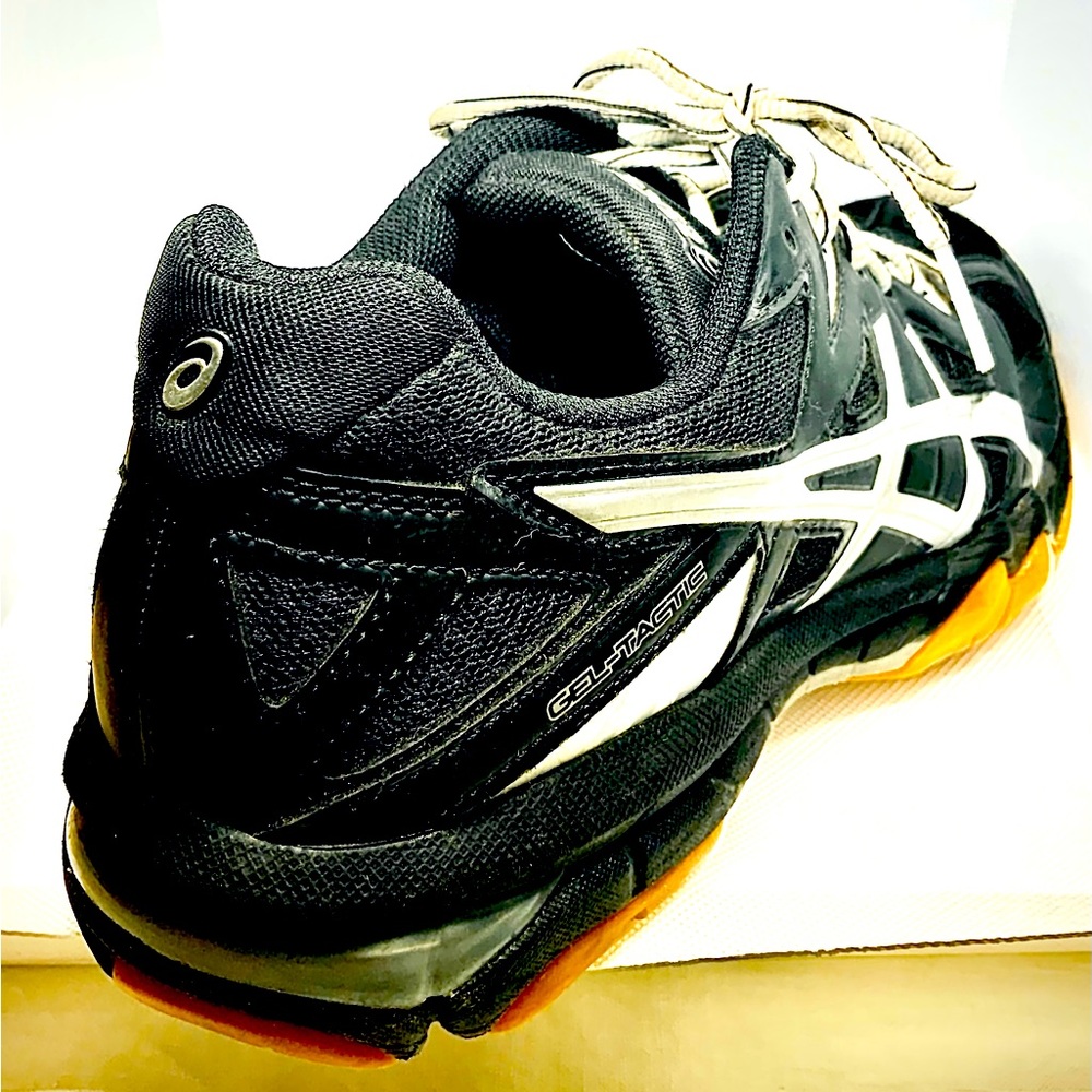 ASICS Gel-Tactic Women’s Volleyball Shoes